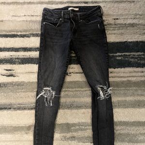 Black Levi skinny jeans